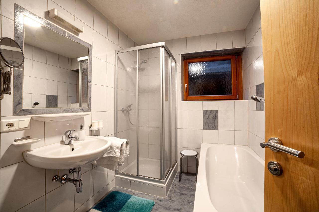 Appartements Jeitner Wenns Bagian luar foto